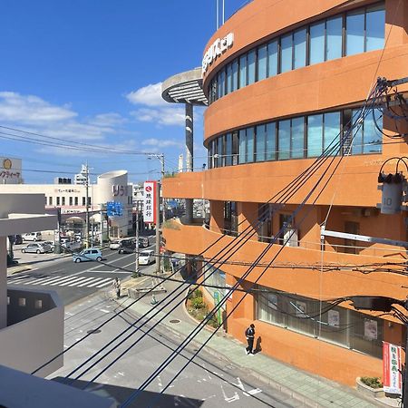 Bibi Hotel Futenma Ginowan Exteriör bild